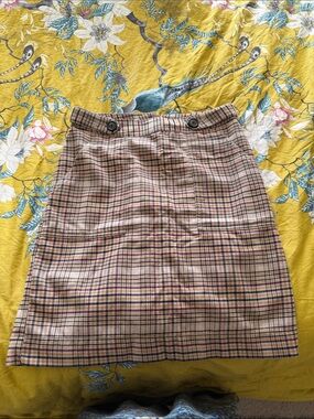 Classic Plaid Pencil Skirt in Tan and Navy
